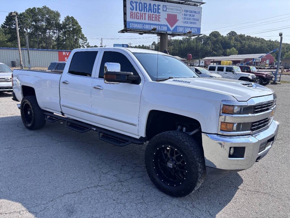 chevrolet silverado 3500hd 2017 1GC4K0CY6HF196869 image chevrolet silverado 3500hd 2017 1GC4K0CY6HF196869 image